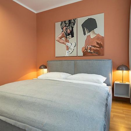 Bright 3-Room Apartment With A King-Size Bed Bécs Kültér fotó