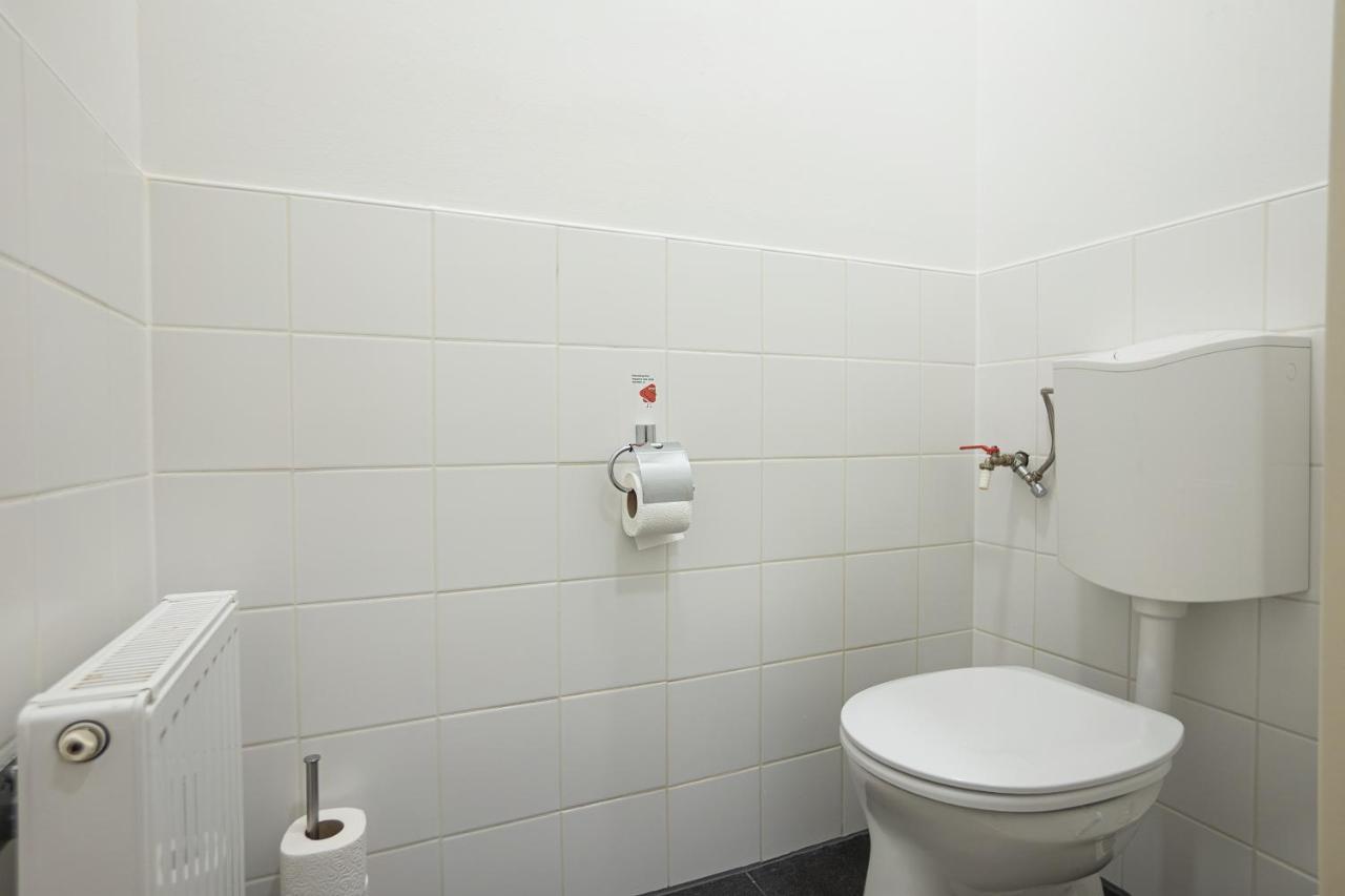 Bright 3-Room Apartment With A King-Size Bed Bécs Kültér fotó